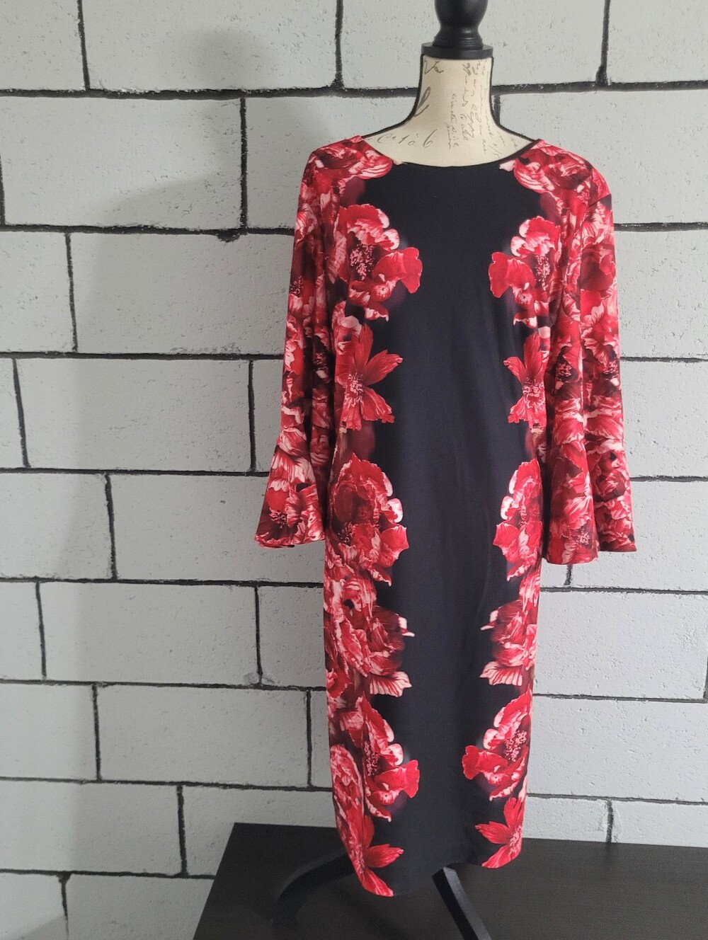 BUNDLE SALE! Calvin Klein Floral Print Dress w/ Bell Sleeves Sz 20W